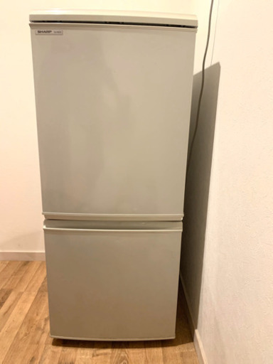 ［急募❗️］SHARP 冷蔵庫　135L