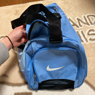 NIKE ナイキ　ボストンバッグの画像