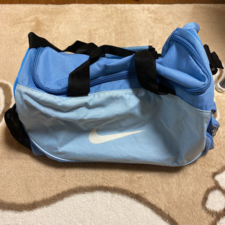 NIKE ナイキ　ボストンバッグの画像