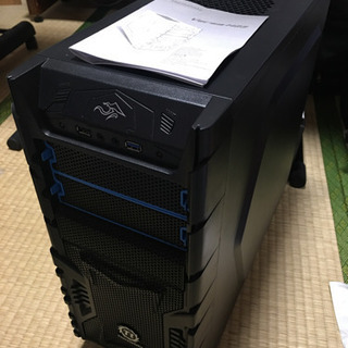 PCケース Thermaltake Versa H23の画像