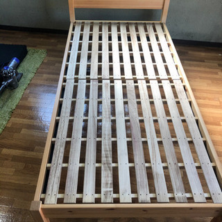 【終了】無印　ベッドフレーム　の画像