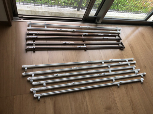 ダブル３本のみ！伸縮式カーテンレール120cm-210cm