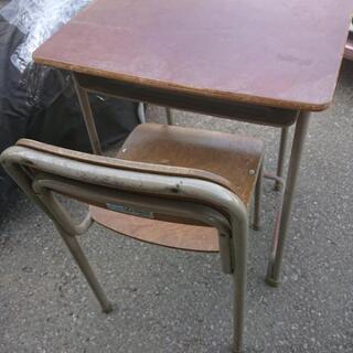 【値下げ】小中学校の机＋椅子 2号(159～172cm) ネスコ 日本金合員 正規品  (残り1セットのみ)の画像