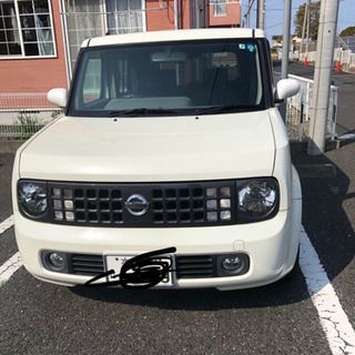 キューブ 15年車  白 早い者勝ち