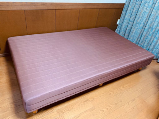セミダブルベッド　脚付きマットレス　美品