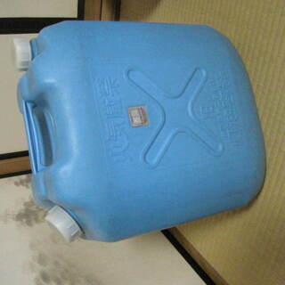 灯油ポリタンク　18リットル　石油
