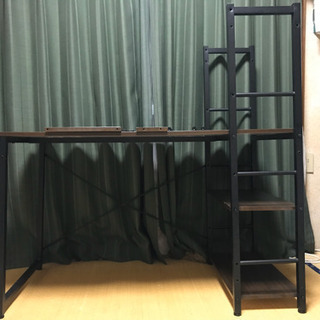 勉強机とイスのセット売りますの画像