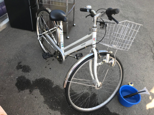 A2000☆格安セール☆27インチ6段切替付き自転車