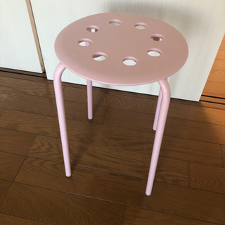 IKEA 丸椅子　パイプ椅子