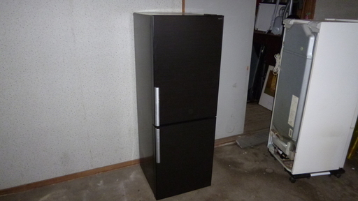 配達無料♪取りに来れる方は5000円引き！！SANYO サンヨー 2ドア 大型冷蔵庫 270L SR-SD27U スタイリッシュな木目調 札幌 南区 澄川