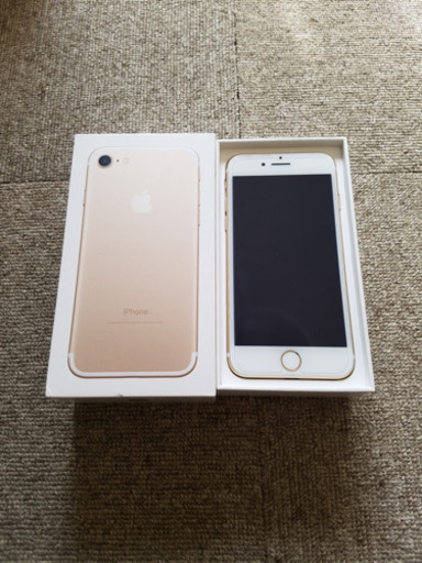 【売り切れました】iPhone7 32GB ゴールド docomo