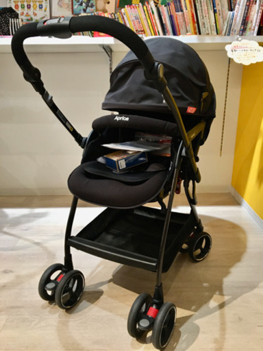 ■店頭引取限定■アップリカ　新生児対応ベビーカー　オプティア♫