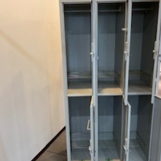 6人用中古ロッカーの画像