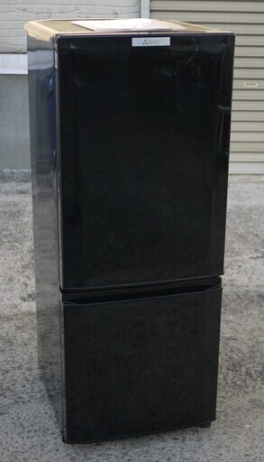 美品 三菱 ノンフロン 冷凍冷蔵庫 146L MR-P15C-B サファイアブラック 17年製 保証付