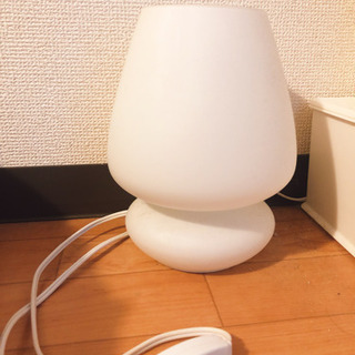 ニトリベッドサイドムードランプ　譲ります！の画像