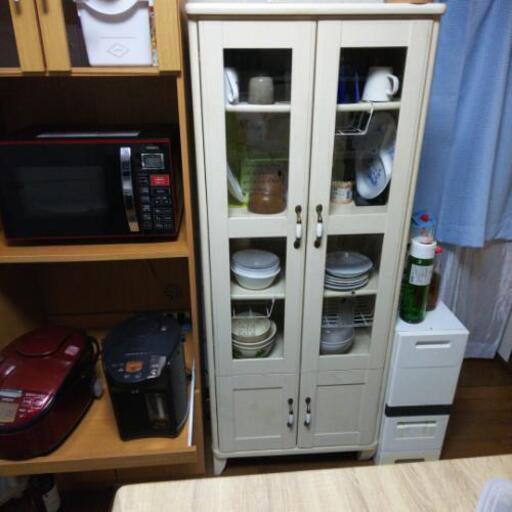 食器棚