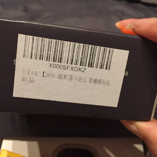 スマホホルダー 車載ホルダー クリップ式 スマホホルダー エアコン吹き出し口用 重力固定式 形隠し式 車 携帯ホルダー 省スペース 片手操作 360度回転 衝撃緩和 落下防止 多機種対応 ブラックの画像