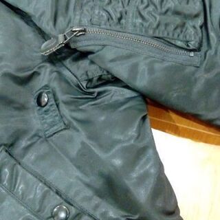 【黒ジャケット】10代20代30代前半位の方にオススメですの画像