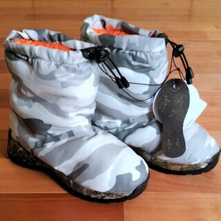 ワークマン　ケベックneo　ホワイト迷彩　Mサイズ