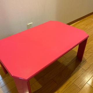 折りたたみテーブル　受け渡し者様決まりました
