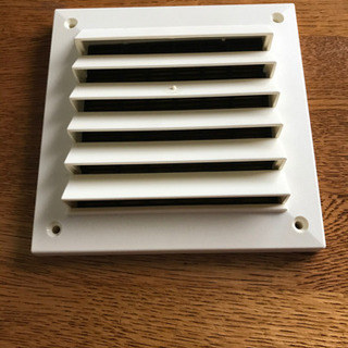 換気口角形ガラリ　150㎜×150㎜