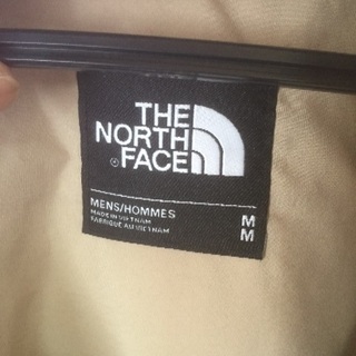 ノースフェイス ナイロンジャケット m ベージュの画像