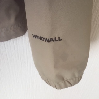 ノースフェイス ナイロンジャケット m ベージュの画像