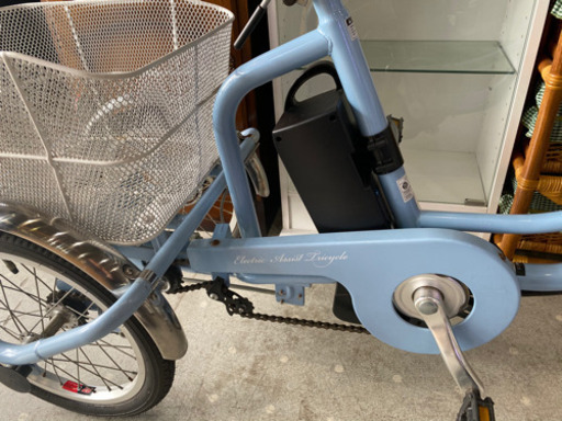 電動アシスト三輪車