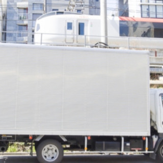 倒産品整理、遺産品整理、荷物の搬送など