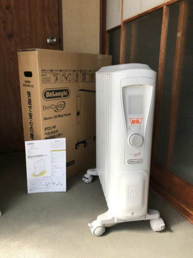 ☆超美品☆　デロンギ　ベルカルド　オイルヒーター　RHJ75V0915　保証付
