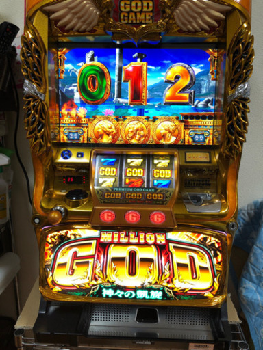 最終値下げしました^ ^スロット　 GOD凱旋　美品　不要機