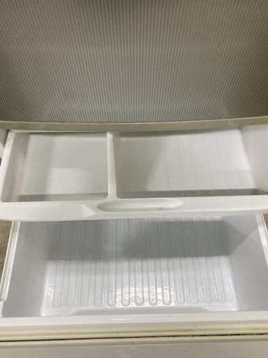 Z1022 【稼働品】 冷凍 冷蔵庫 シャープ SHARP 345L SJ-WA35G 2004年製 3ドア 家電 入れ替え 両開き