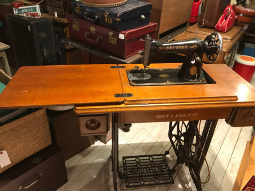 JF00187 足踏みミシン レトロ ブラザー