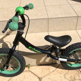 ぺダル無し子供用自転車