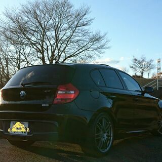 (自税込み)BMW 130i Mスポーツ 6MT サンルーフ 265馬力!車両交換可の画像