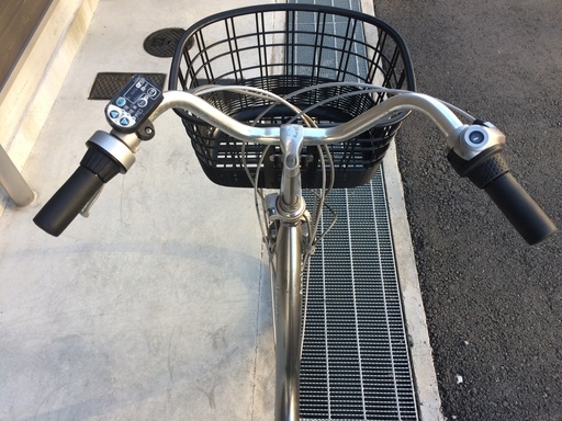 地域限定送料無料　ブリヂストン　アシスタ　ロイヤル　新基準　8,9AH　シルバー　ナチュラ　ビビ　神戸市　電動自転車