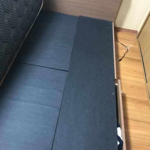 シングルベッド　マットレス付き
