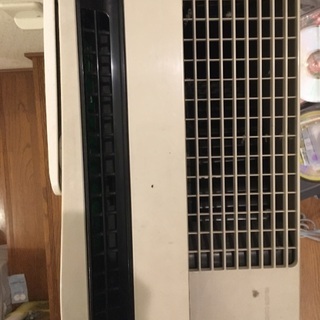 ダイキンの空気清浄機　MC706-w の画像