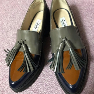ローファー クラークス clarks 革靴 23.5 ヒール3cm