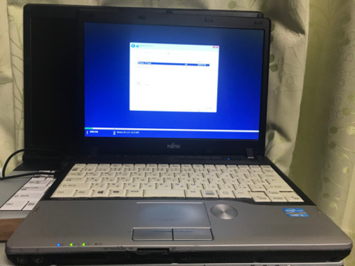 富士通　モバイルパソコン