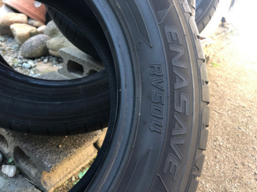 タイヤ売ります