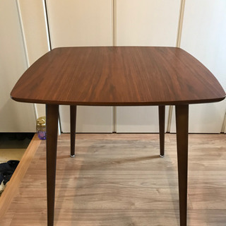 ダイニングテーブルセットの画像