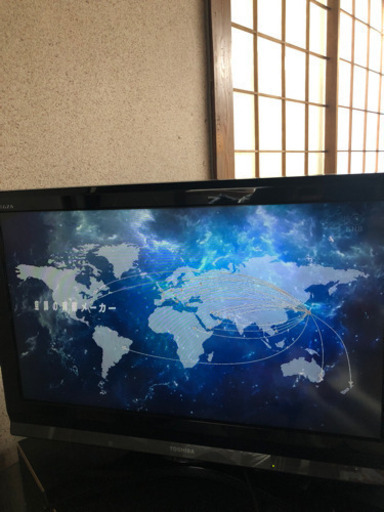 REGZA 32インチ　液晶テレビ