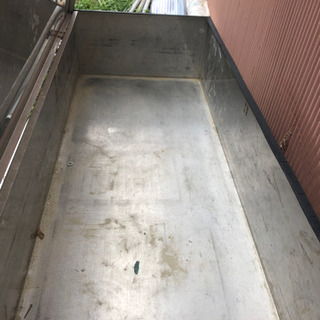 軽トラ　荷台ボックス