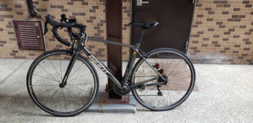 ジャイアント　ロードバイク　メッセンジャー仕様700x25