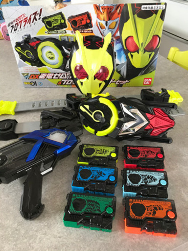 【受渡し完了】仮面ライダー飛電ゼロワンドライバー、エイムズショットライザー、DXプログライズキー6個、お面