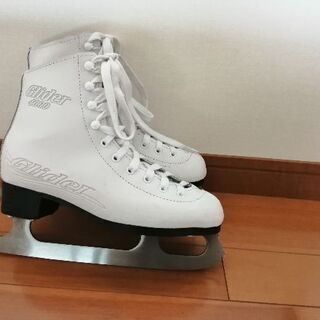 フィギュアスケート靴　23cmの画像