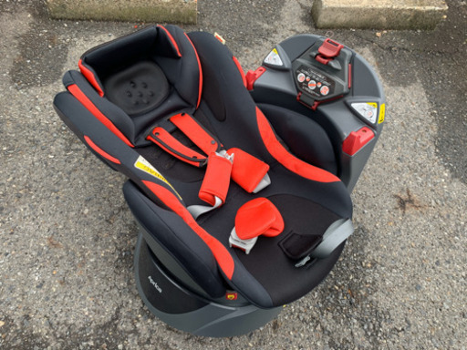 アップリカ ☆ チャイルドシート ☆ ディアターンプラス ☆ 93089 ☆ バウンシングブラック ☆