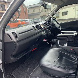 ハイエースグランドキャビンの画像