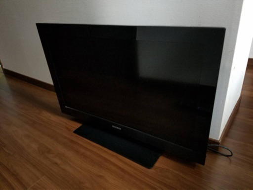 SONYスタンド液晶テレビ 32インチ　　2011年式